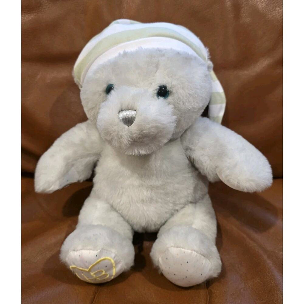 9 Inch Love Beyond Measure Heart Box BAB Gray Bear Green White Hat Retired HTF